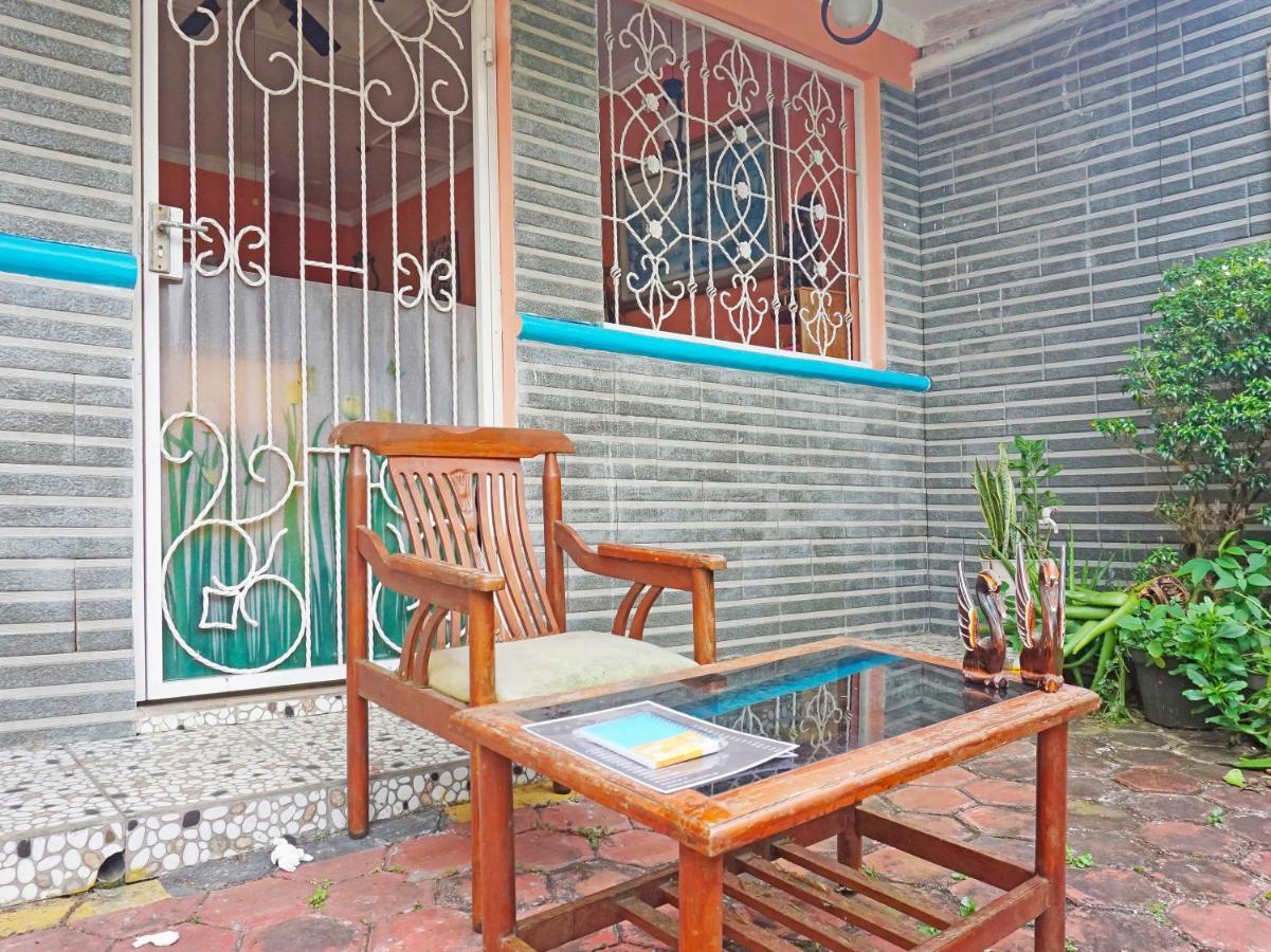Oyo 90369 An Nur Family Homestay Syariah Cigombong Exteriér fotografie