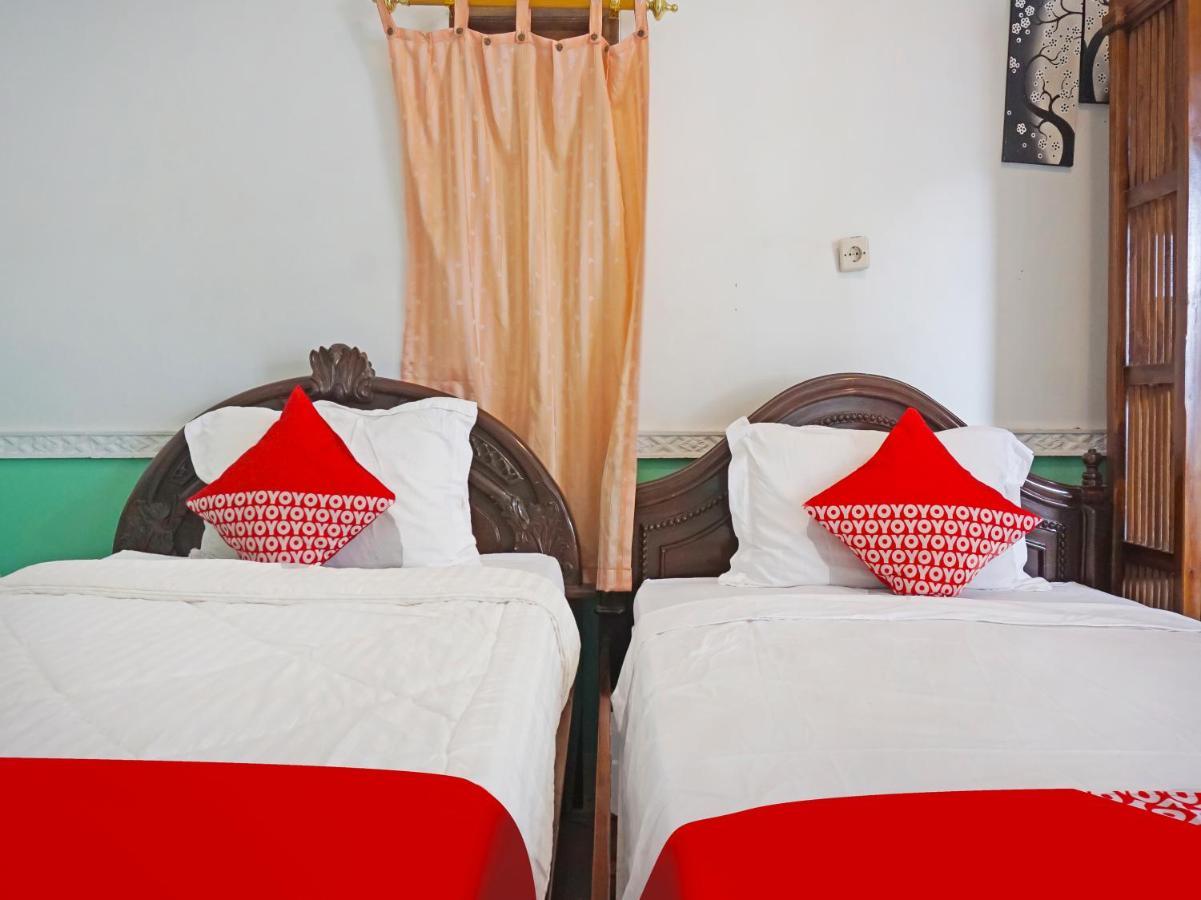 Oyo 90369 An Nur Family Homestay Syariah Cigombong Exteriér fotografie